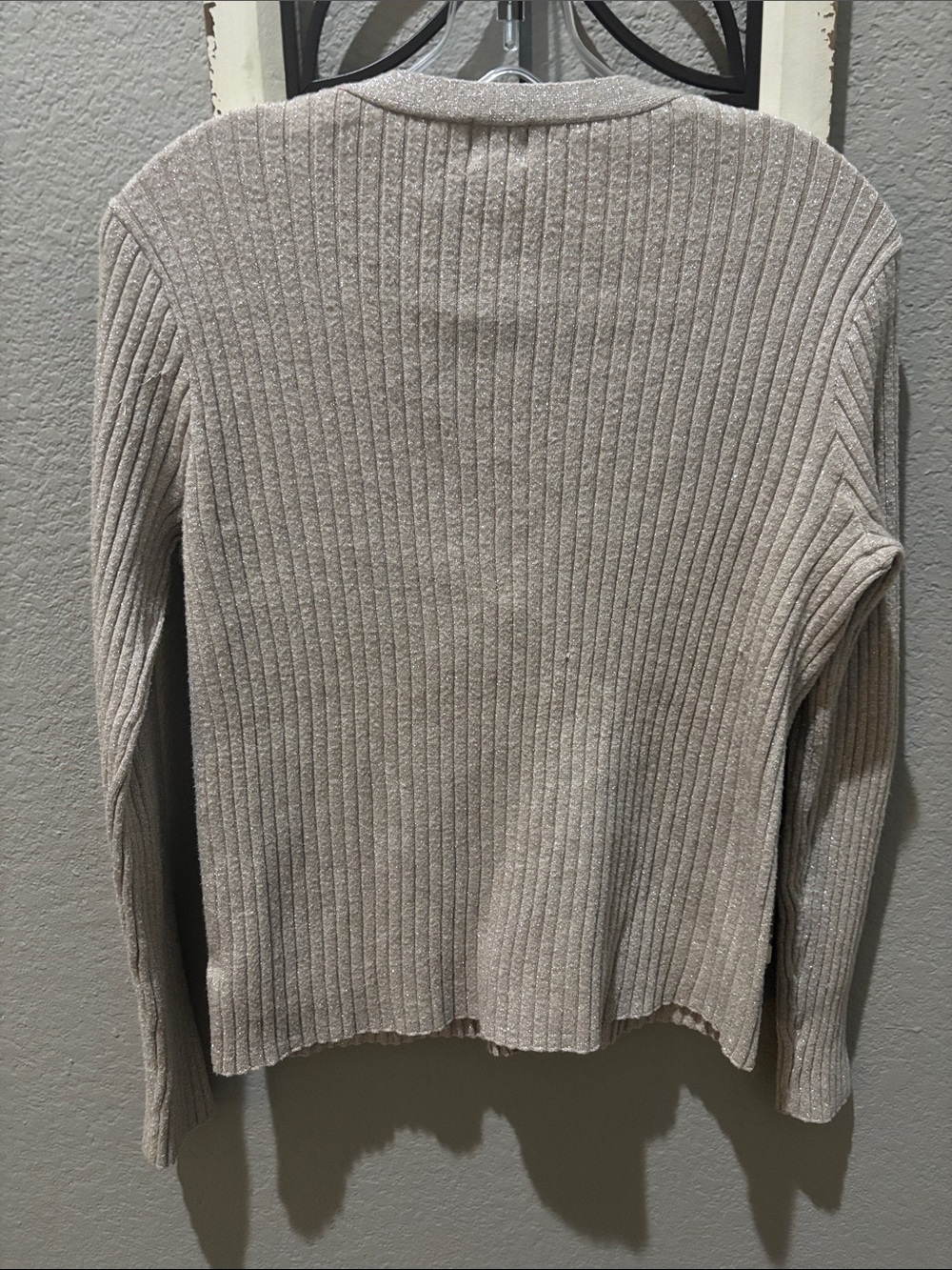 Shimmery Cream Ribbed V-Neck Button Cardigan - Picture 4 of 5